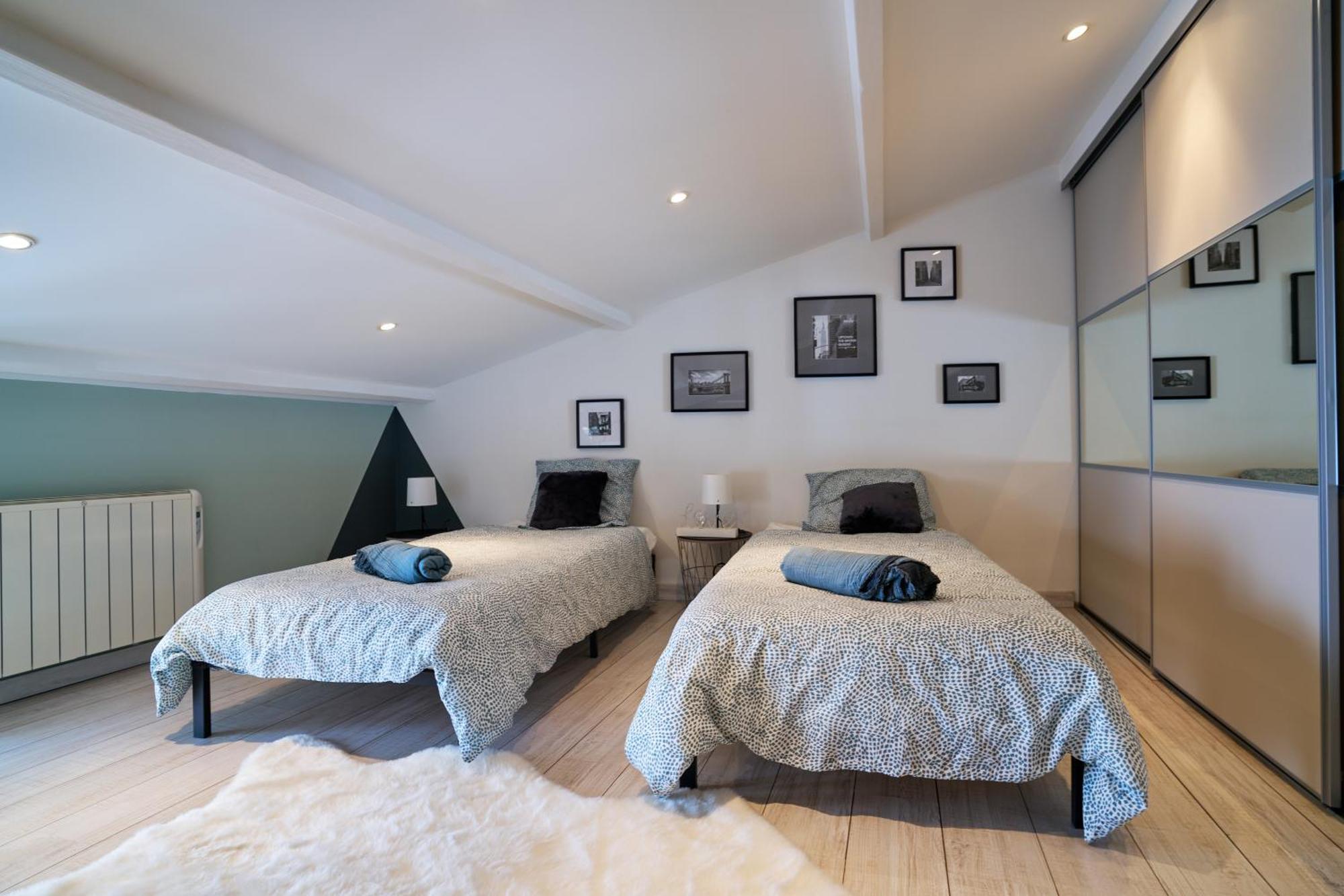 Maison De Ville Moderne Climatisee Avec Piscine Morieres-les-Avignon Kültér fotó