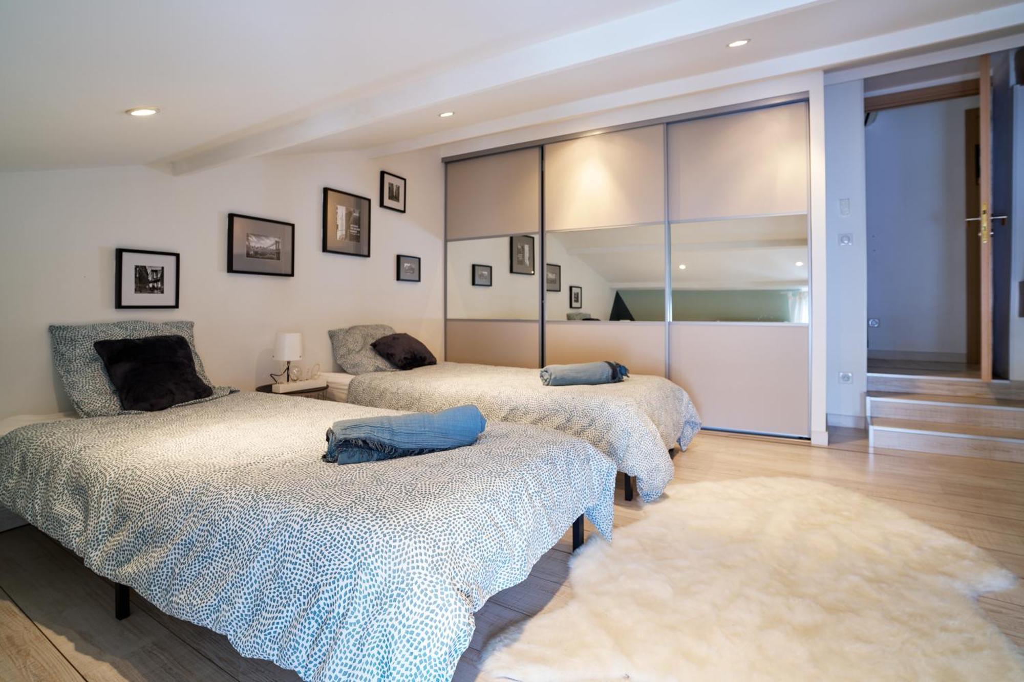 Maison De Ville Moderne Climatisee Avec Piscine Morieres-les-Avignon Kültér fotó